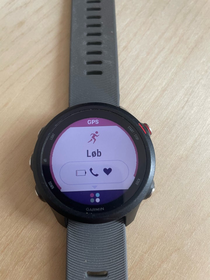 Løbeur, Garmin Forerunner 245,