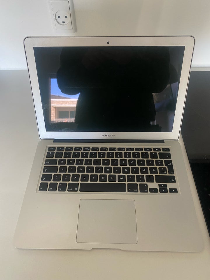 MacBook Air, 1,4 GHz, 4 GB ram