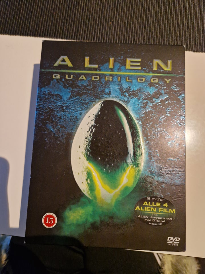 ALIEN BOX, DVD, science fiction