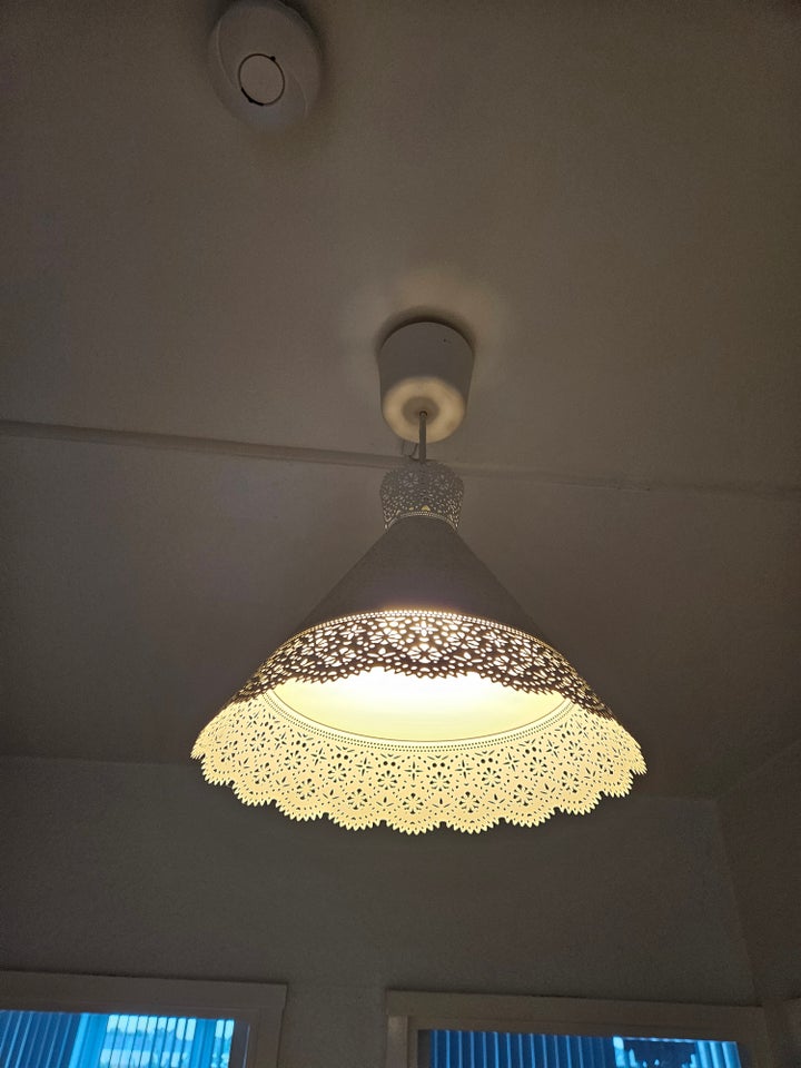 Anden loftslampe