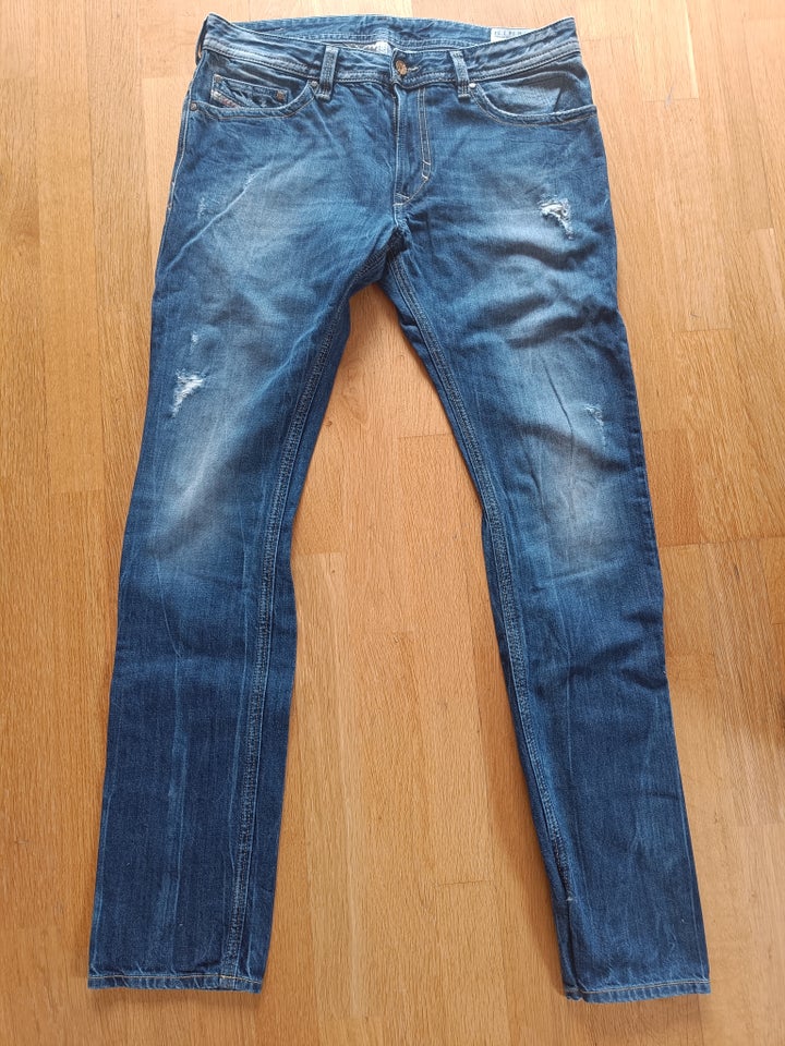 Jeans, Diesel, str. 34