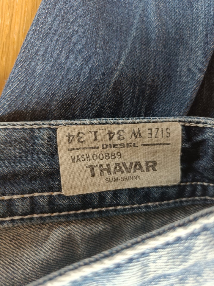 Jeans, Diesel, str. 34