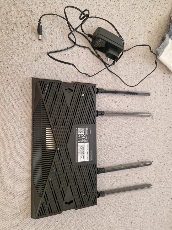 Router, TP-Link AX10 dual-band