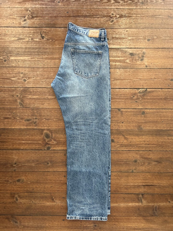 Jeans Weekday str 33