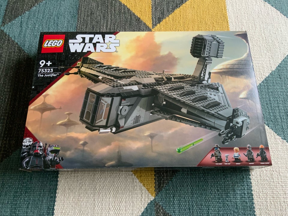 Lego Star Wars 75323