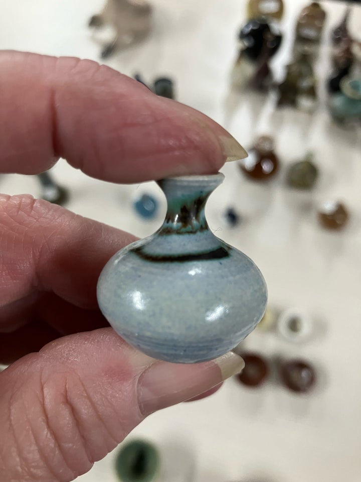 Keramik, Miniature vase