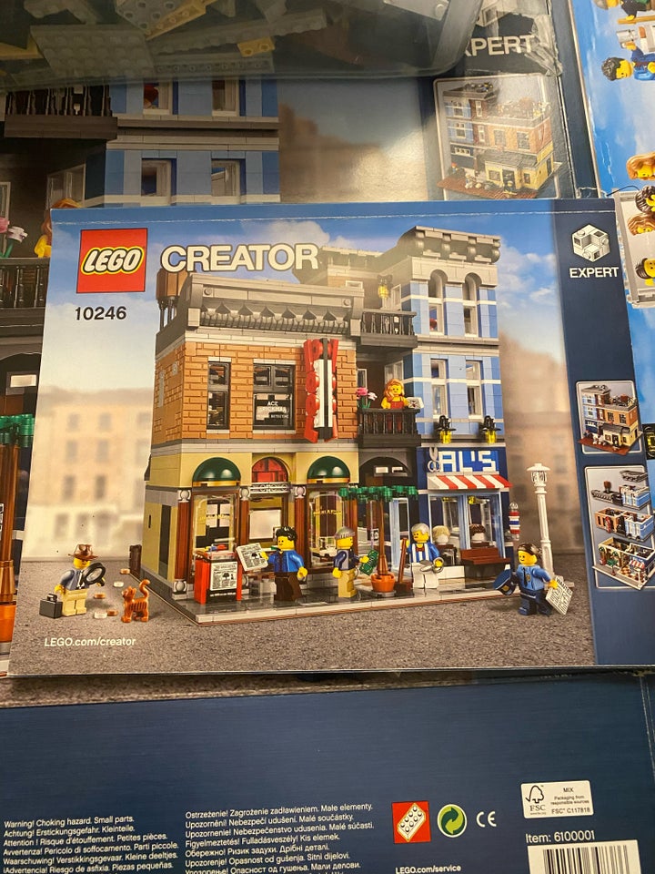 Lego Creator, Detectives Office