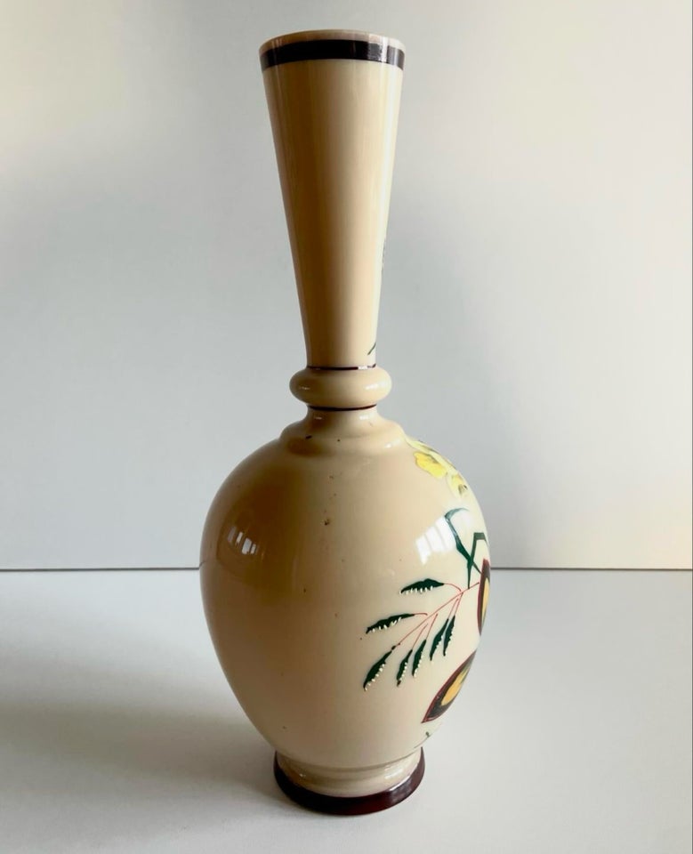 Andet Opaline vase