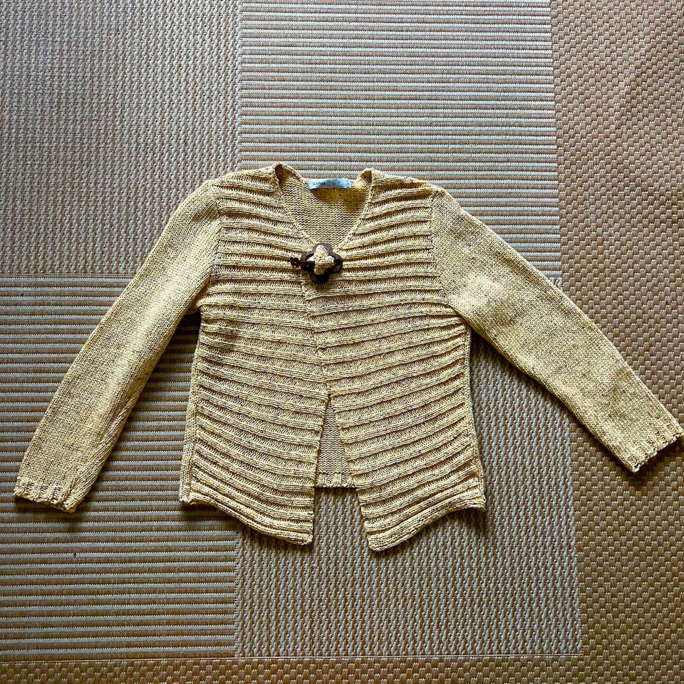 Cardigan, Skovhuus 99 kr, str. 42