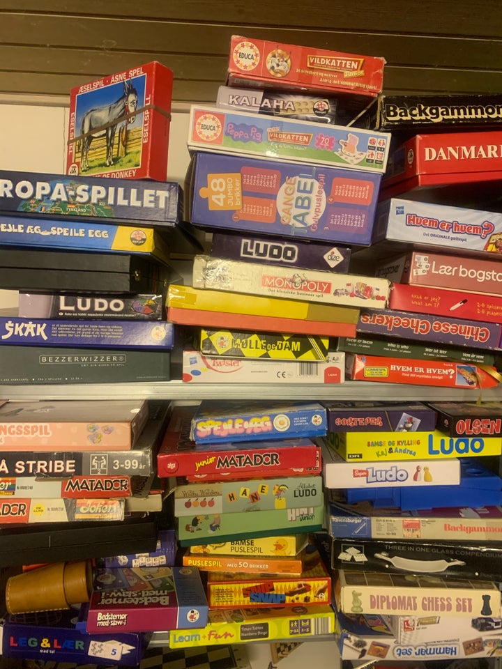 Kinaskak, Backgammon , brætspil