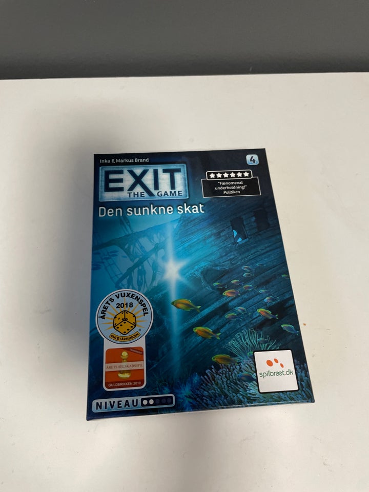 Exit the game , Familie spil, andet