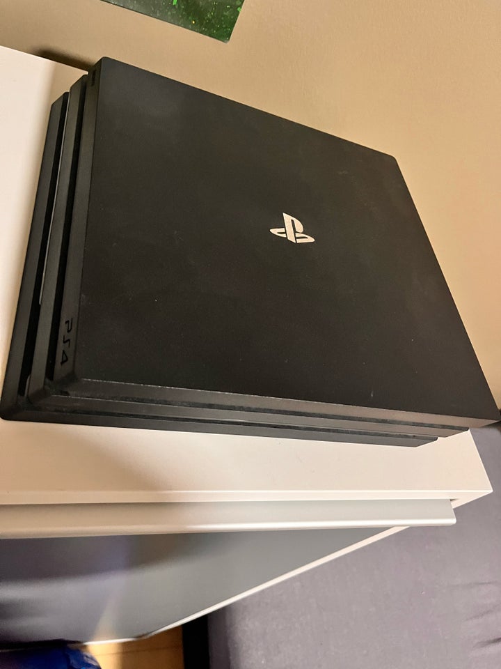 Playstation 4 Pro, PS4 Pro, Perfekt