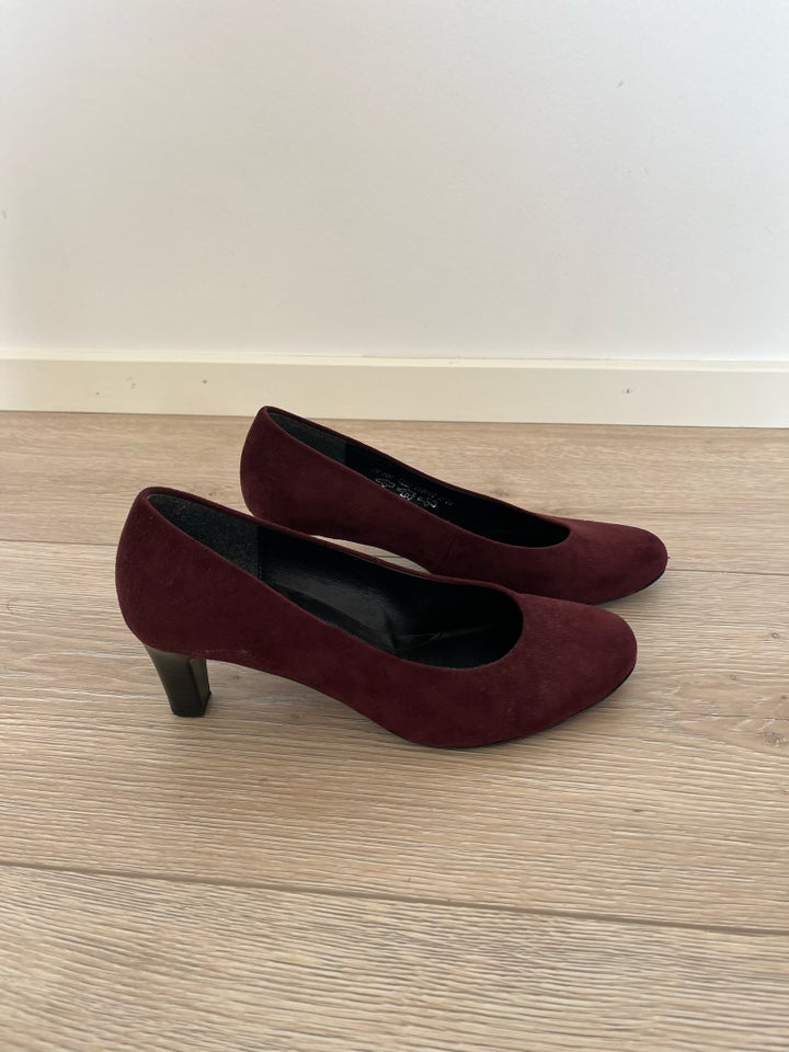 Pumps, str. 38, Gabor