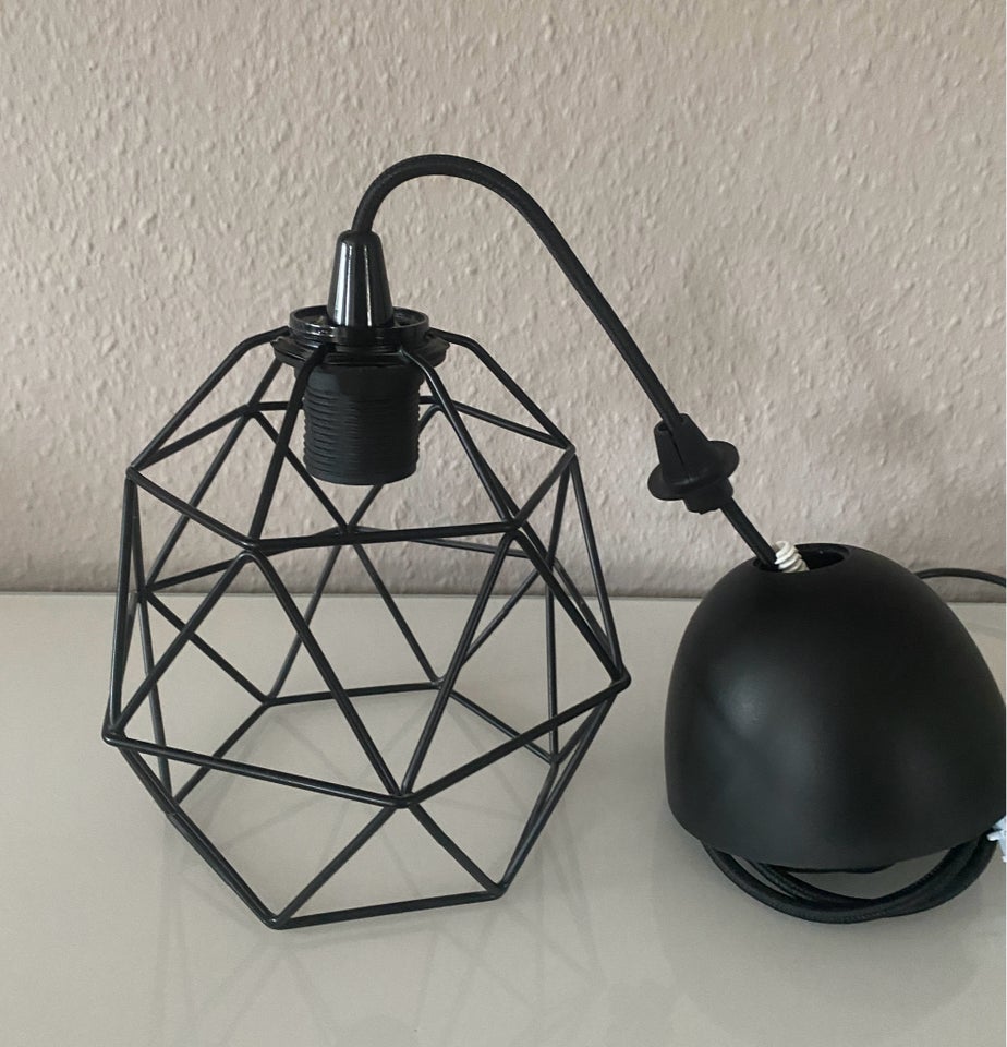 Anden loftslampe Brunsta /