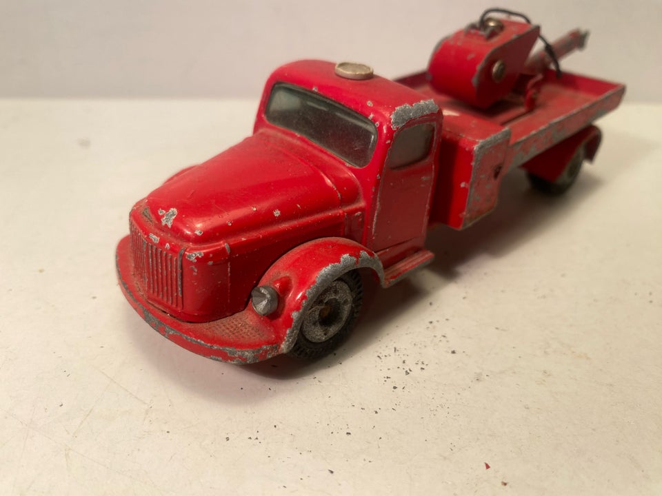 Modelbil, Tekno Volvo kranvogn Nr