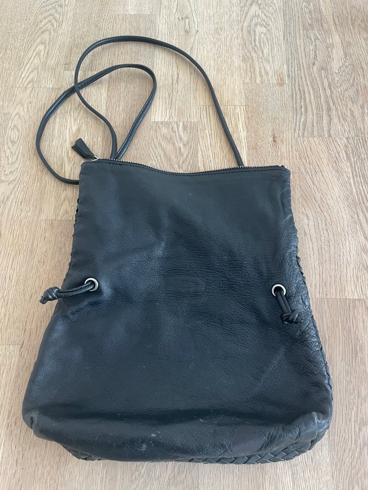 Crossbody, Cos, læder