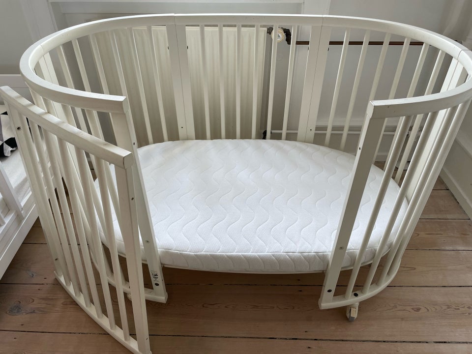 Tremmeseng, Stokke Sleepi seng