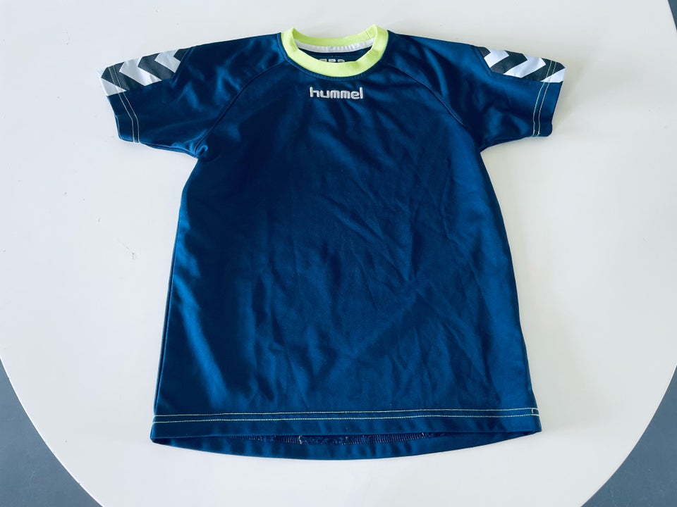 Sportstøj, T shirt, Hummel