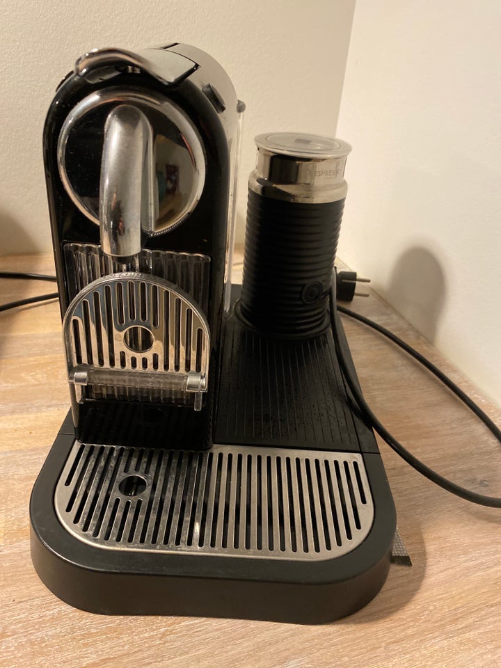 Nespresso kaffemaskine