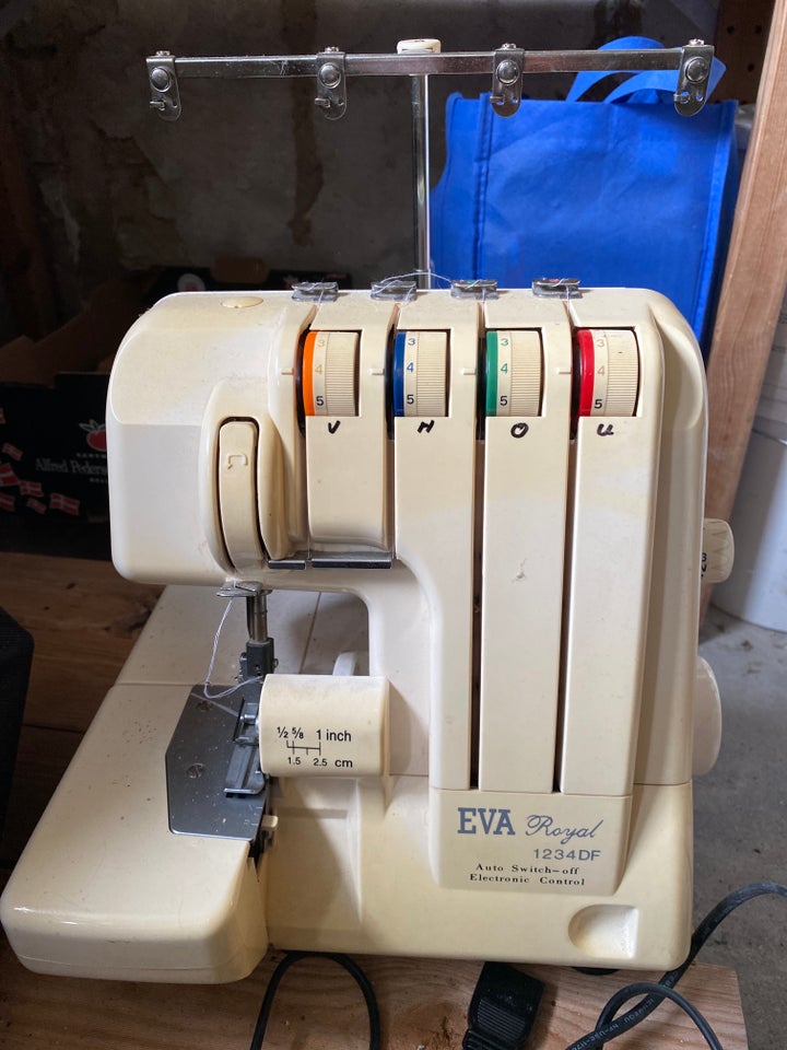 Overlocker, Eva Royal