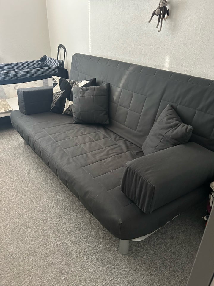 Sovesofa, Fra IKEA