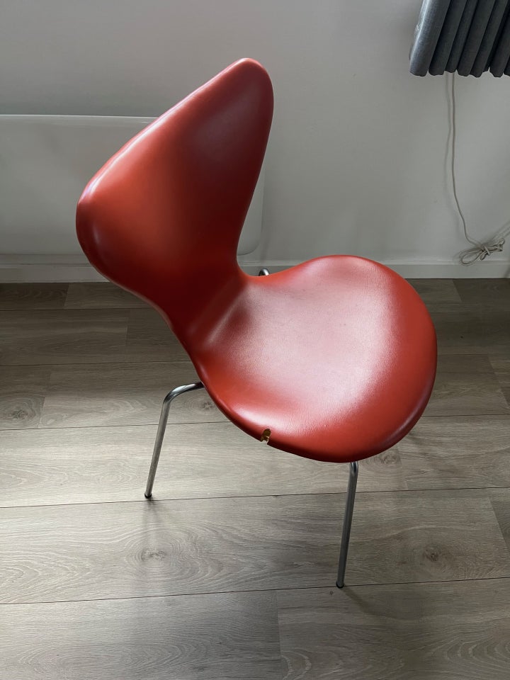 Arne Jacobsen 3107 Stol