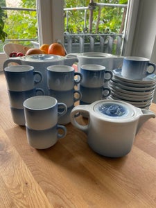 Porcelæn 12 kopper underkopper