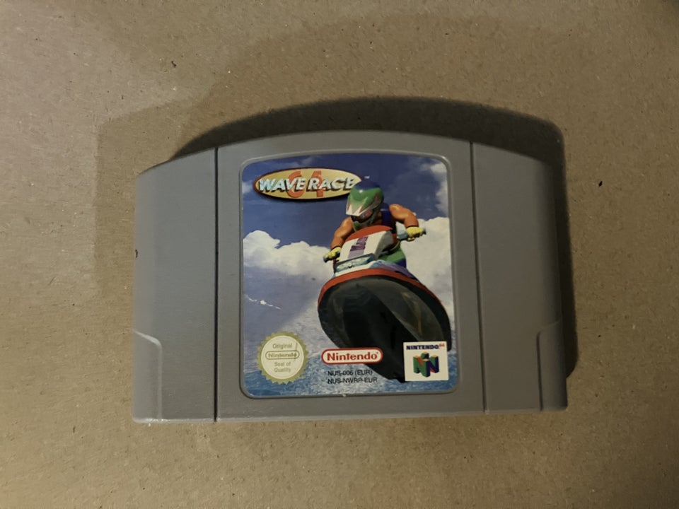 Wave Race N64 action