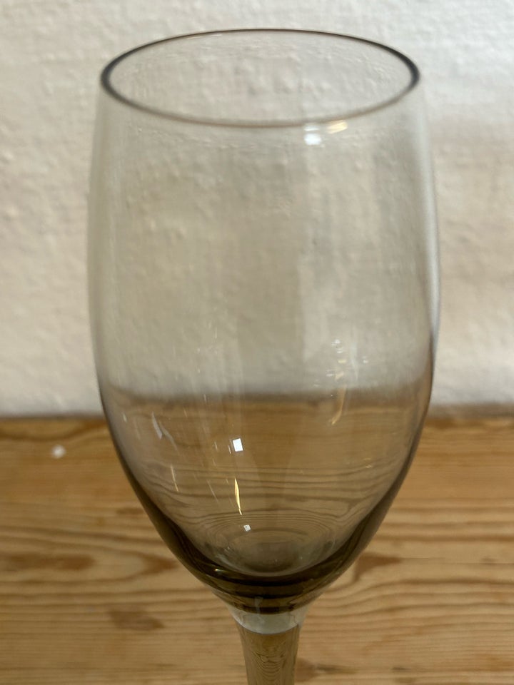 Glas, 5 stk champagne eller rød og