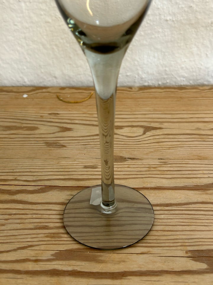 Glas, 5 stk champagne eller rød og