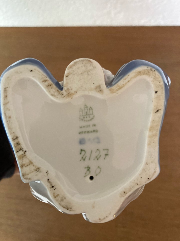 Porcelænsfigur 2127 Dreng med