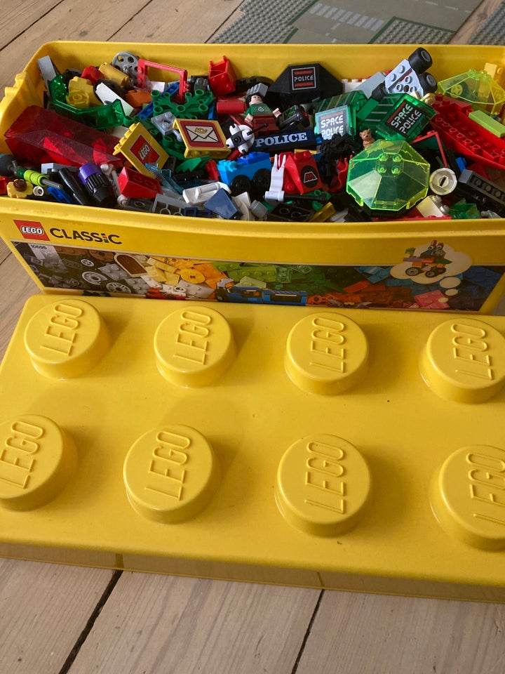 Lego blandet, Flere