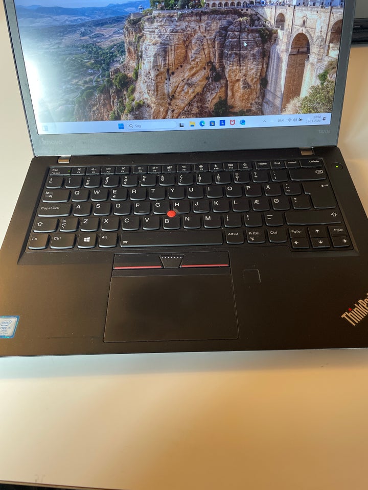 Lenovo T470s, 2.6 GHz, 4 GB ram