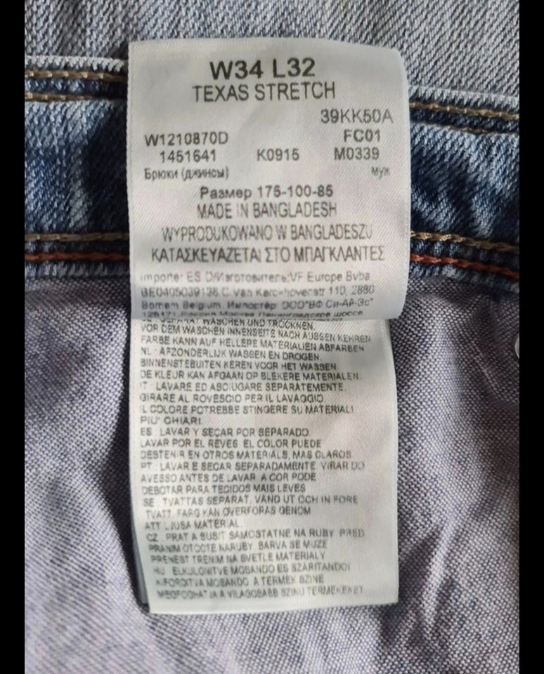 Jeans, Wrangler, str. 34