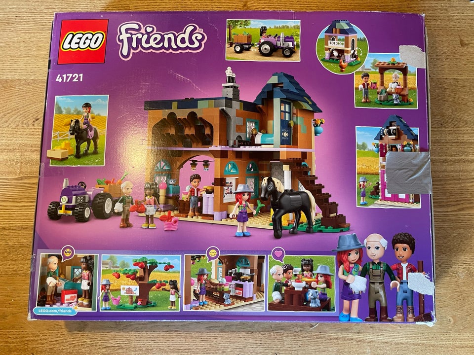 Lego Friends, LEGO stald