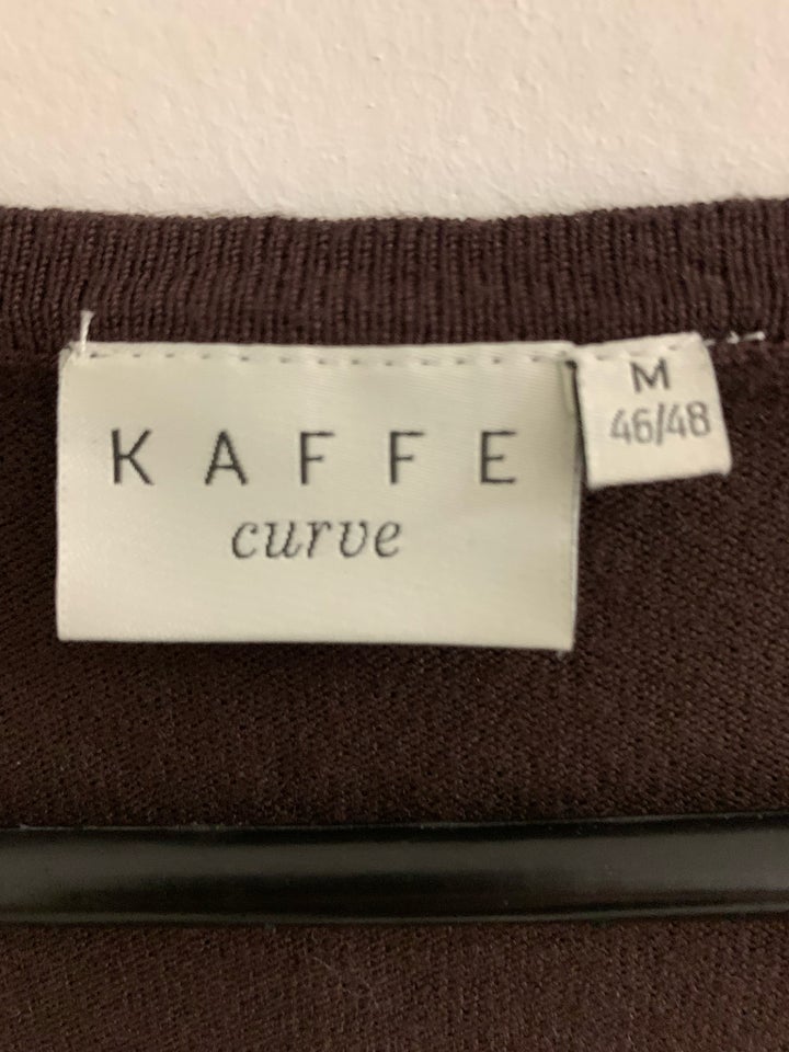 Cardigan, Kaffe curve, str. 46