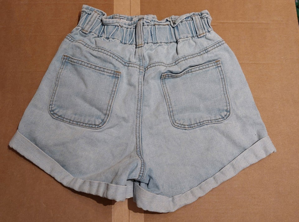 Shorts, Forever 21, str. findes i