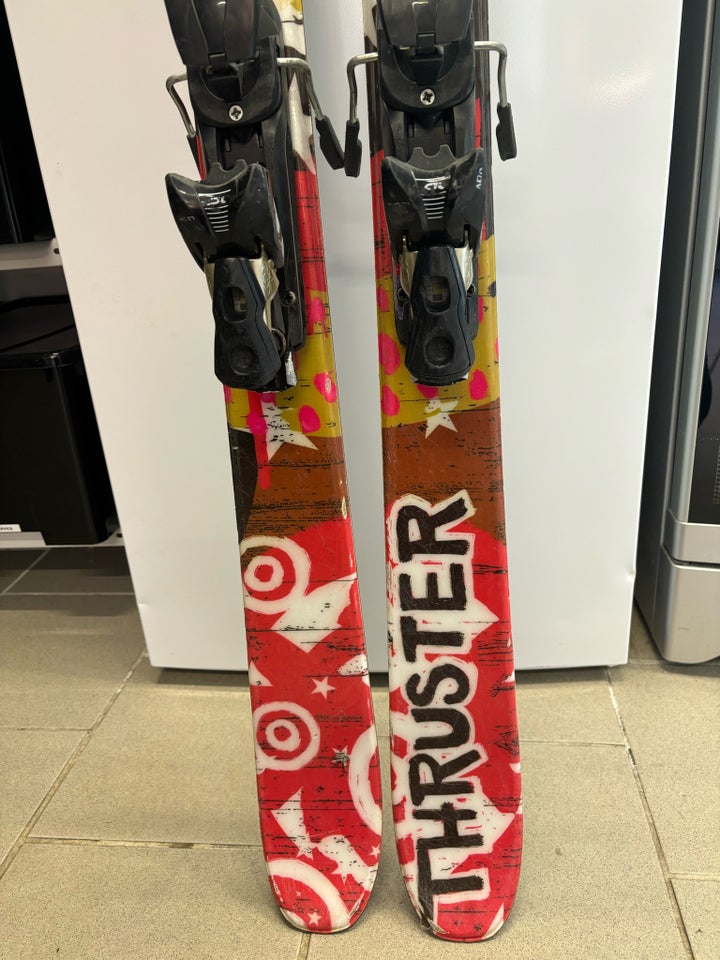 Twin-tip ski, Salomon, str. 158 cm