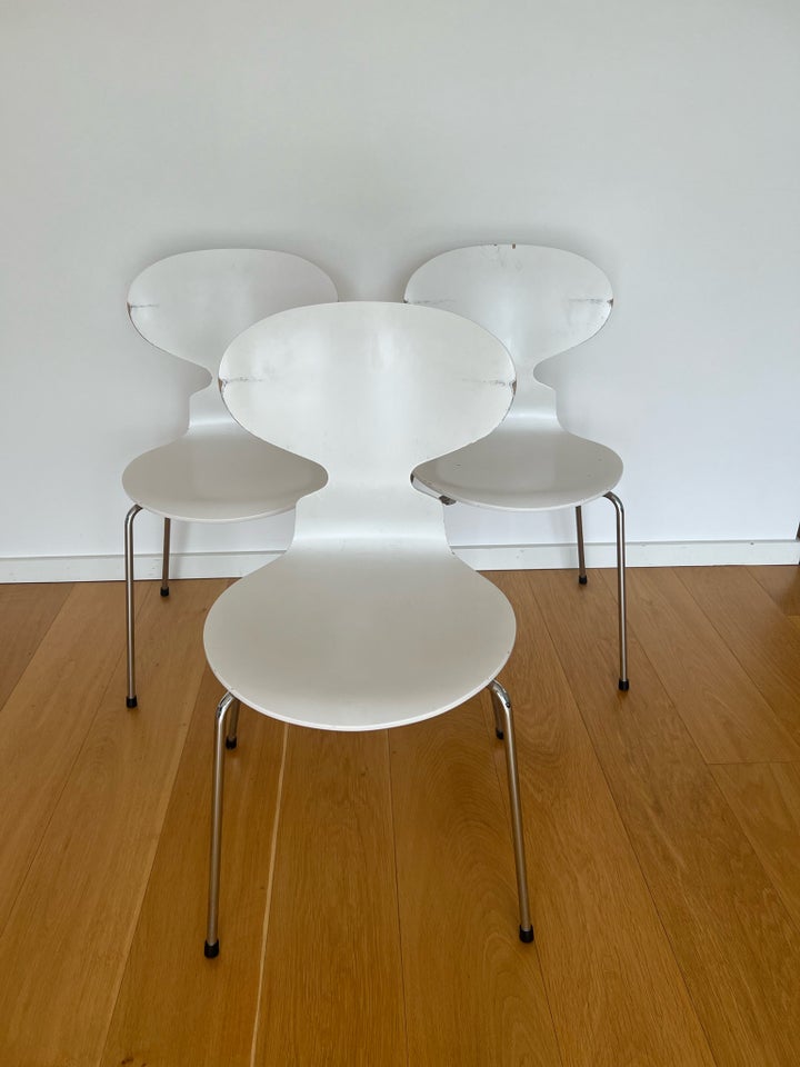 Arne Jacobsen stol Myren 3101