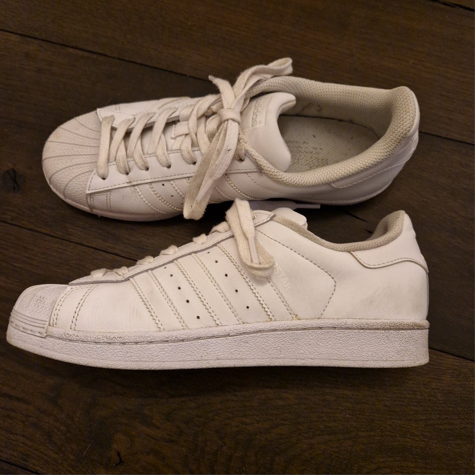 Sneakers, str. 40, Adidas