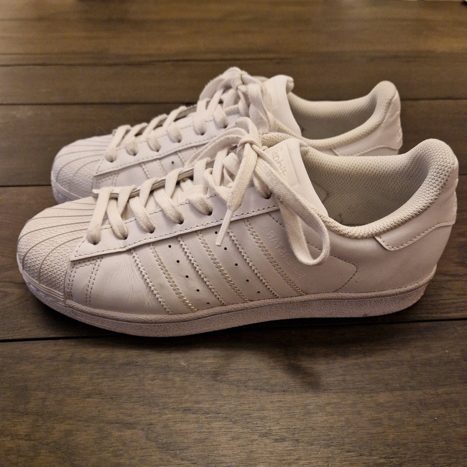 Sneakers, str. 40, Adidas