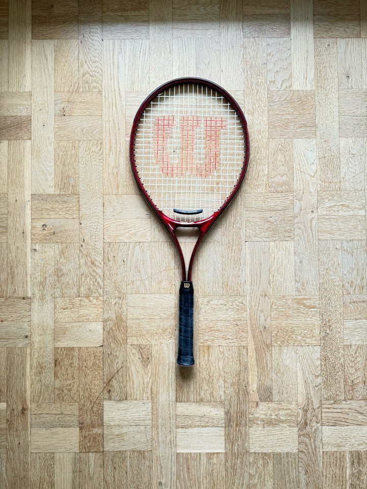 Tennisketsjer, Wilson