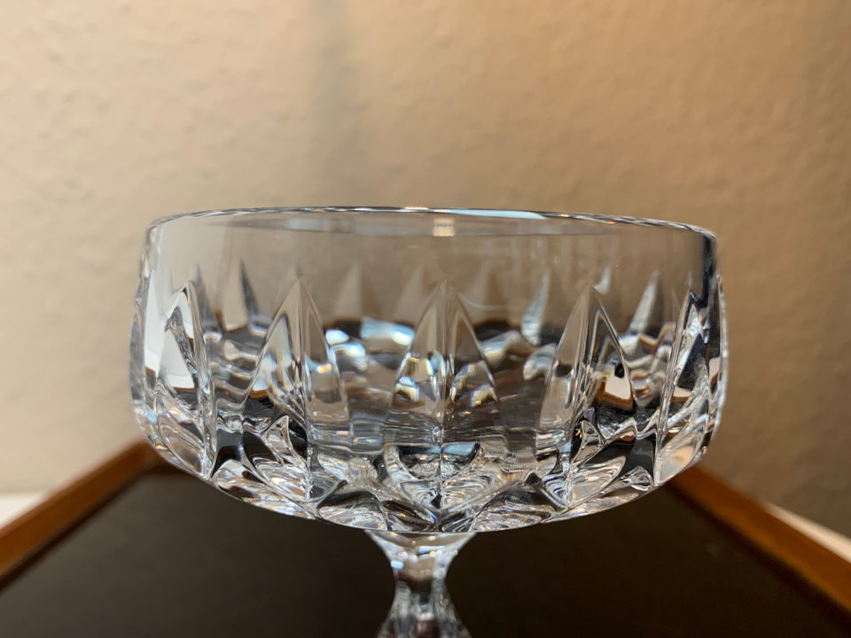 Glas, Vintage champagneskåle