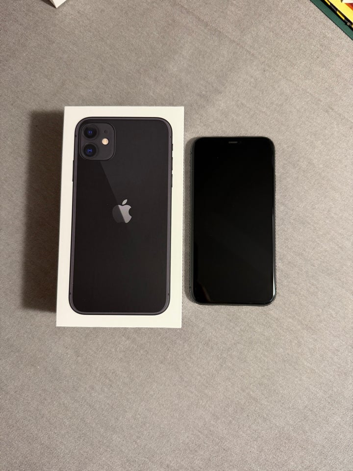 iPhone 11, 64 GB, sort