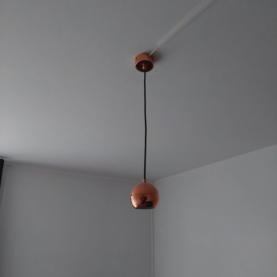 Anden loftslampe