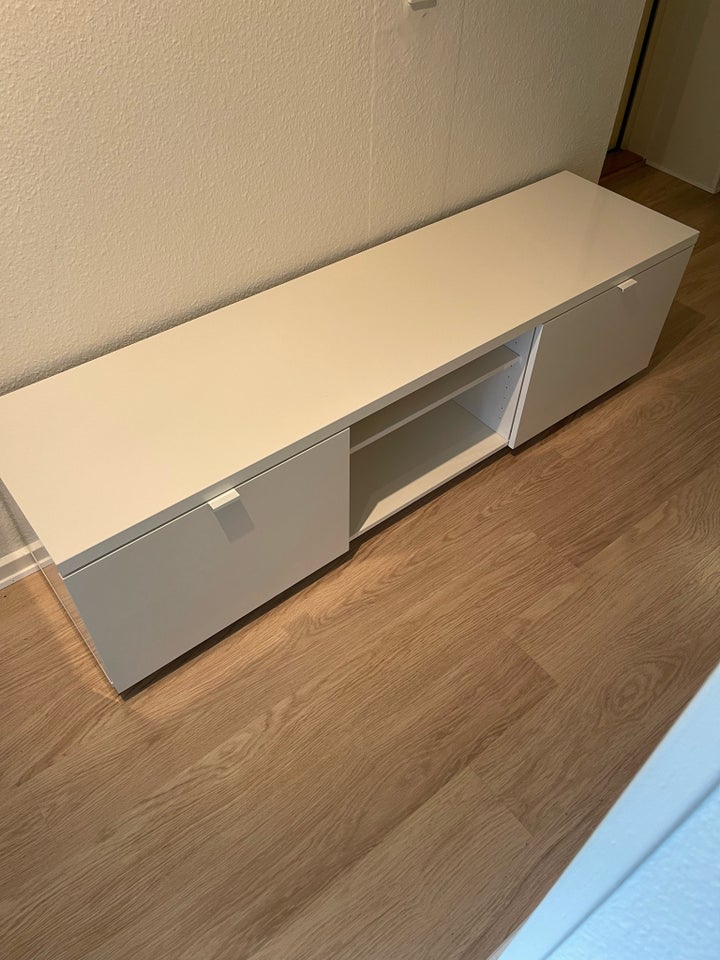 Tv-bænk, b: 160 d: 42 h: 45