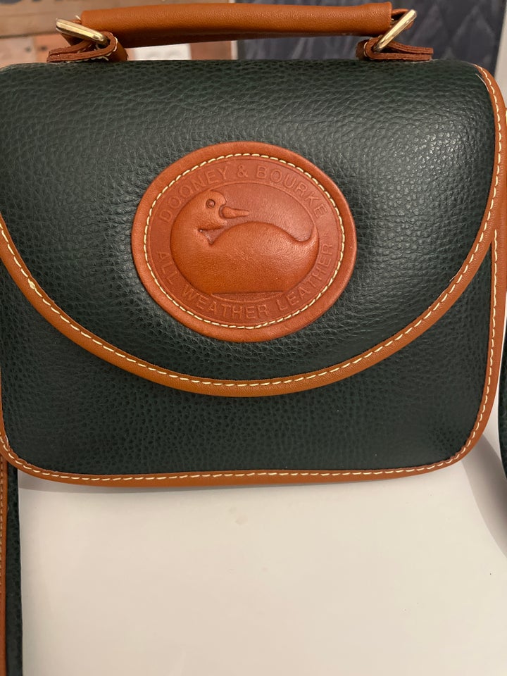 Crossbody, Dooney and Bourke,