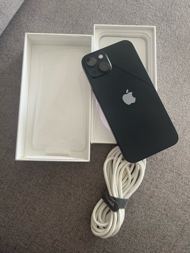 iPhone 13, 128 GB, sort