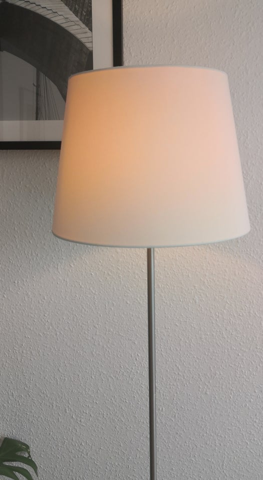 Standerlampe