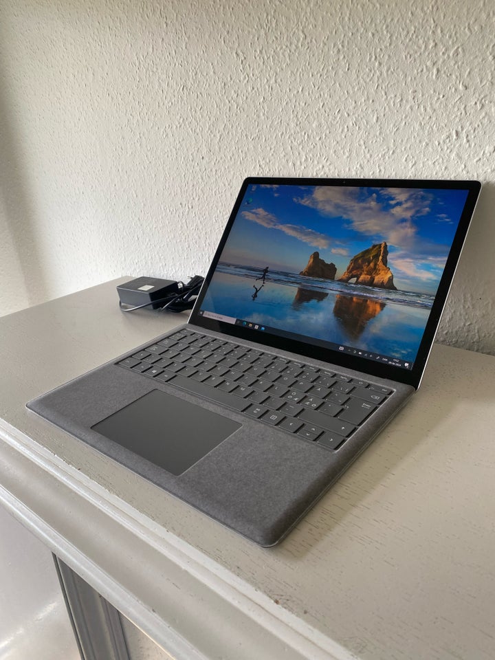 Microsoft Surface laptop 3 Intel